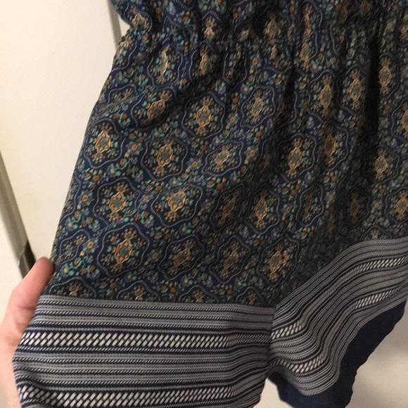 Romper - Picture 2 of 3